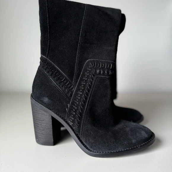 Vince Camuto Madolee Over The Knee Black Suede Boots Size 7.5 - Picture 7 of 14